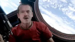 Space Oddity de Chris Hadfield (cover de David Bowie)